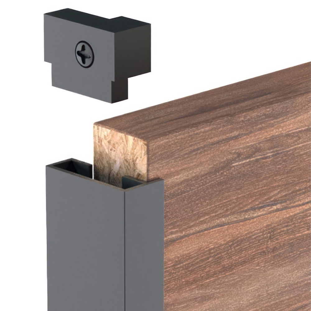 Боковий профіль-заглушка LINE3 під 18-22 мм, L = 4.35 м, чорний