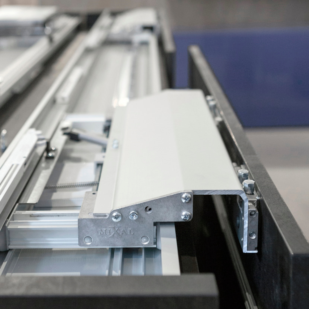 Розсувна система A Fil на 3 двері, 25кг, з дотяом Розсувна система A Fil на 3 двері, 25кг, з дотяом