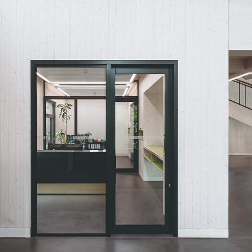 Декор.панель Hawa Junior 80/100 B,L=2500мм, чорний анодований (алюм.)