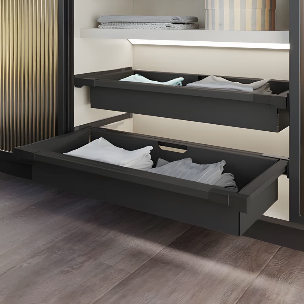 Кошик Ipnos 900мм (752х397х125мм), висувний, металевий лист, чорний Кошик Ipnos 900мм (752х397х125мм), висувний, металевий лист, чорний