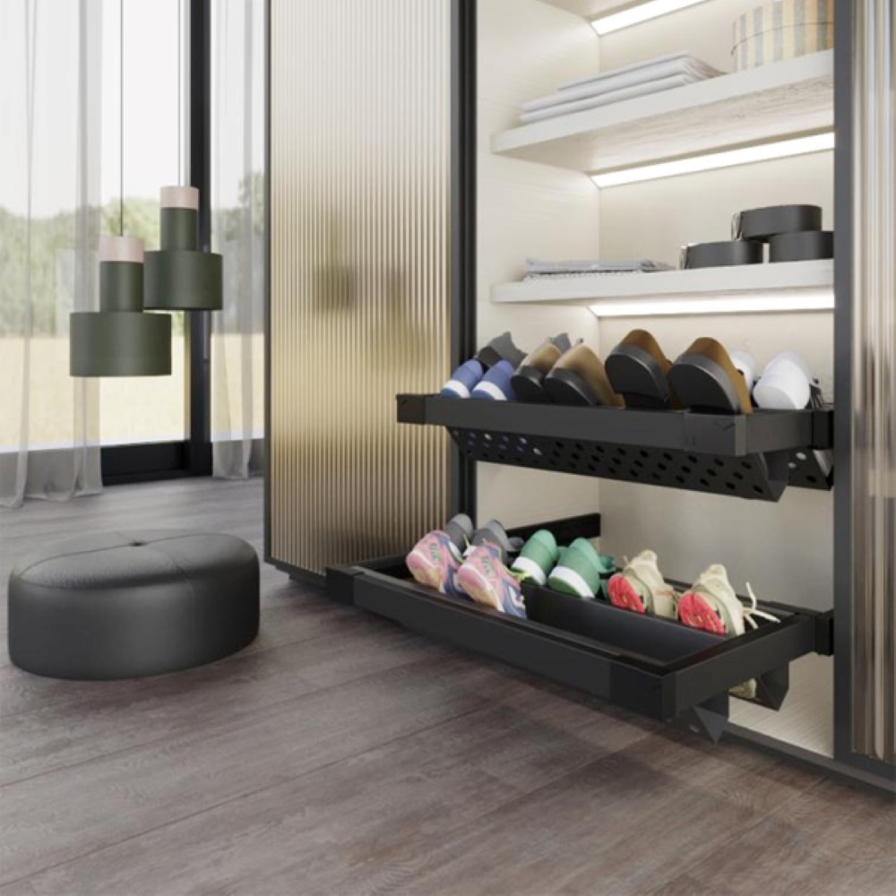 Кошик Ipnos для взуття 600мм (452х397х150мм), металевий лист, чорний Кошик Ipnos для взуття 600мм (452х397х150мм), металевий лист, чорний