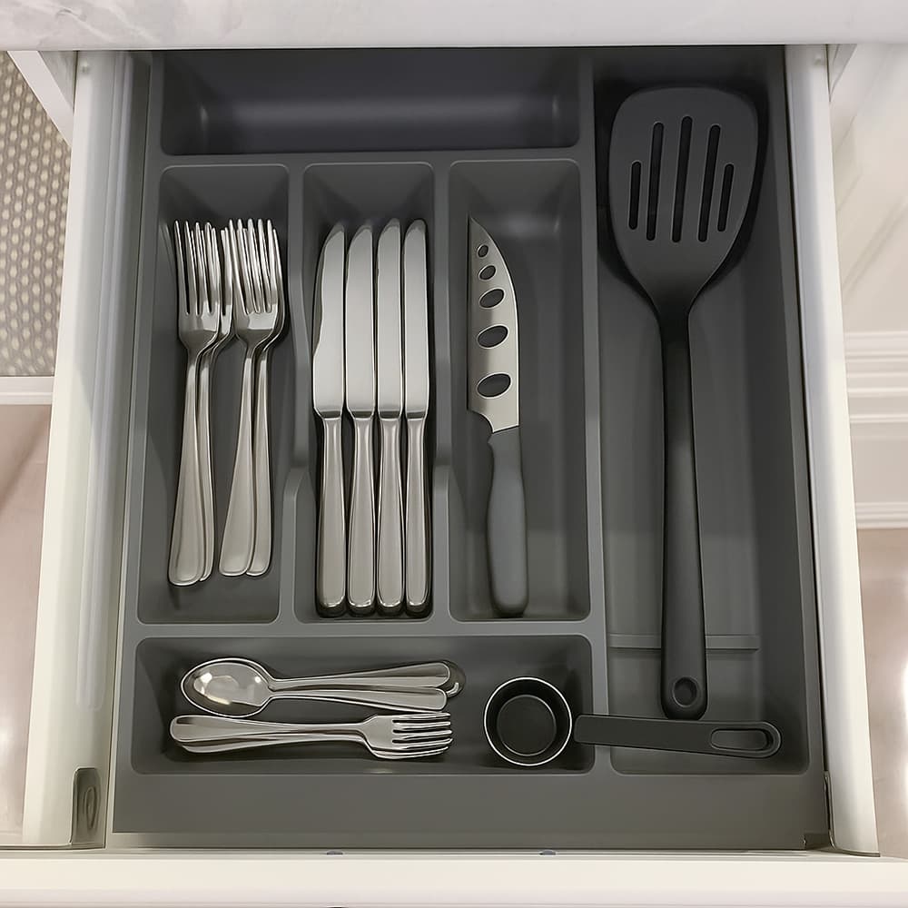 Лоток 390х490мм, сірий (глянець) Лоток 390х490мм, сірий (глянець)