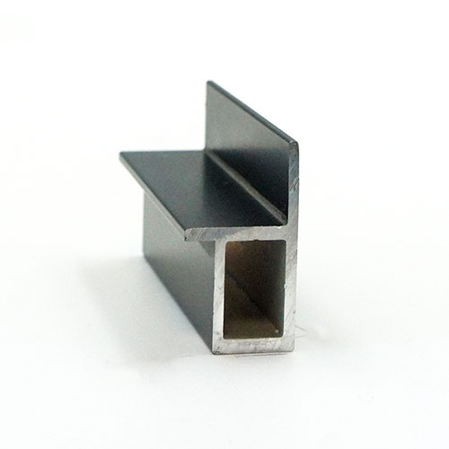Профиль для боковой рамки (стекло приклеив. 3М), черный мат.,  L=6100мм 