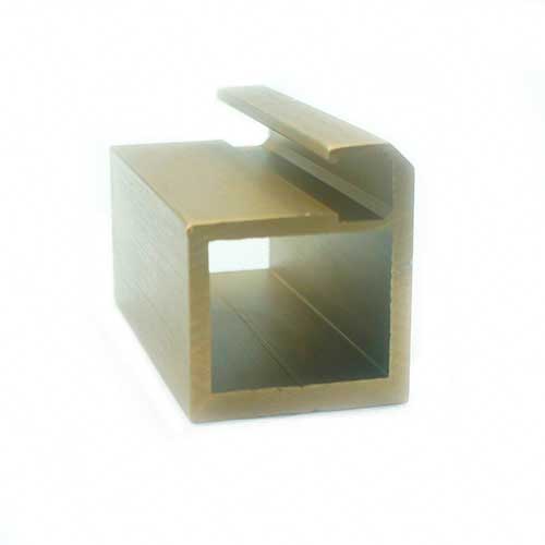 Профіль для дверей IS 955, L=6100мм, (для скла з ущільнюв.)  бронза карт'є Профіль для дверей IS 955, L=6100мм, (для скла з ущільнюв.)  бронза карт'є