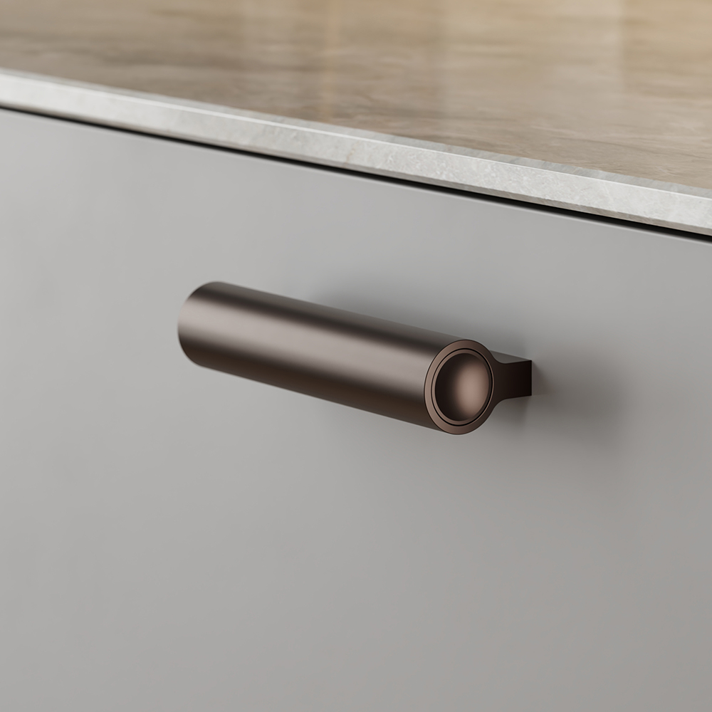 Ручка LUCENTE 100х21хh30мм, м/о 64мм, бронза матова Ручка LUCENTE 100х21хh30мм, м/о 64мм, бронза матова