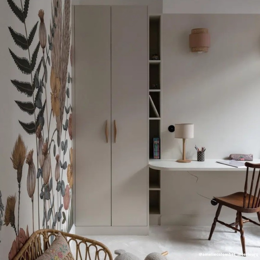 Ручка MANTA 342х26х26мм, м/о 224мм, дуб лакований Ручка MANTA 342х26х26мм, м/о 224мм, дуб лакований