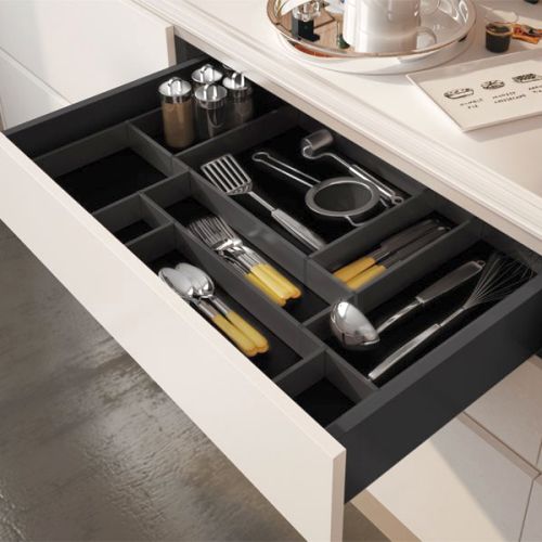 З'єднувач 4-сторонній для лотків Labrys, антрацит (пластик) З'єднувач 4-сторонній для лотків Labrys, антрацит (пластик)