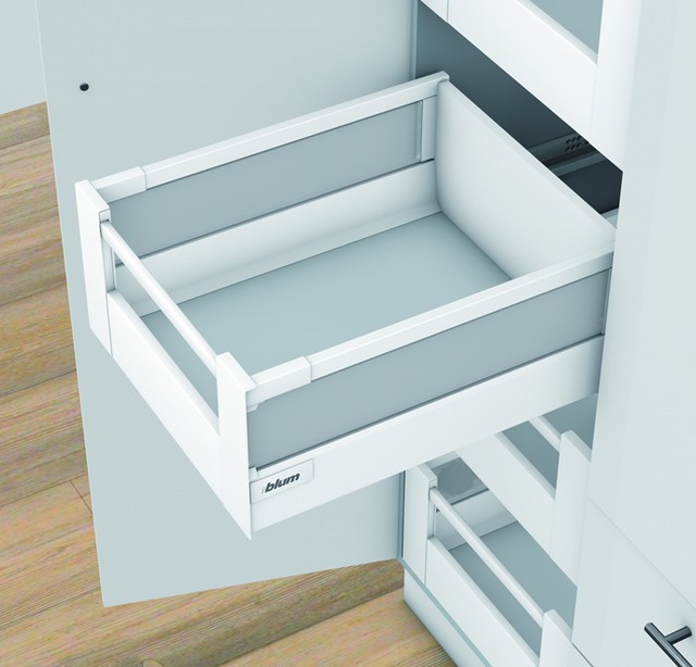 TANDEMBOX antaro, 270 мм, 30 кг, D, з релінгом, BLUMOTION, SW-M (білий шовк) TANDEMBOX antaro, 270 мм, 30 кг, D, з релінгом, BLUMOTION, SW-M (білий шовк)