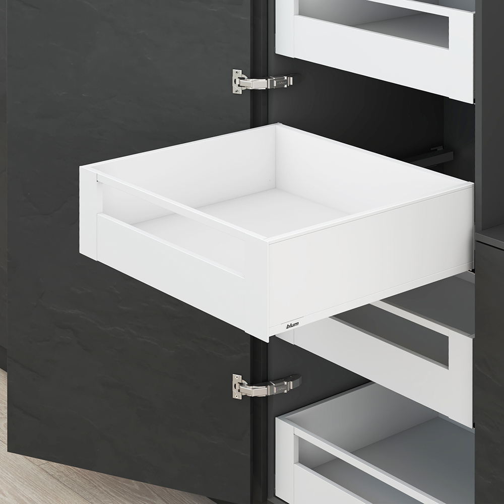 LEGRABOX pure, 450 мм, 70 кг, C, передня панель із релінгом, TIP-ON, SW-M (білий шовк) LEGRABOX pure, 450 мм, 70 кг, C, передня панель із релінгом, TIP-ON, SW-M (білий шовк)