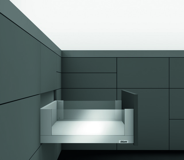LEGRABOX free, 450 мм, 70 кг, C, BLUMOTION, OG-M (оріон сірий) LEGRABOX free, 450 мм, 70 кг, C, BLUMOTION, OG-M (оріон сірий)