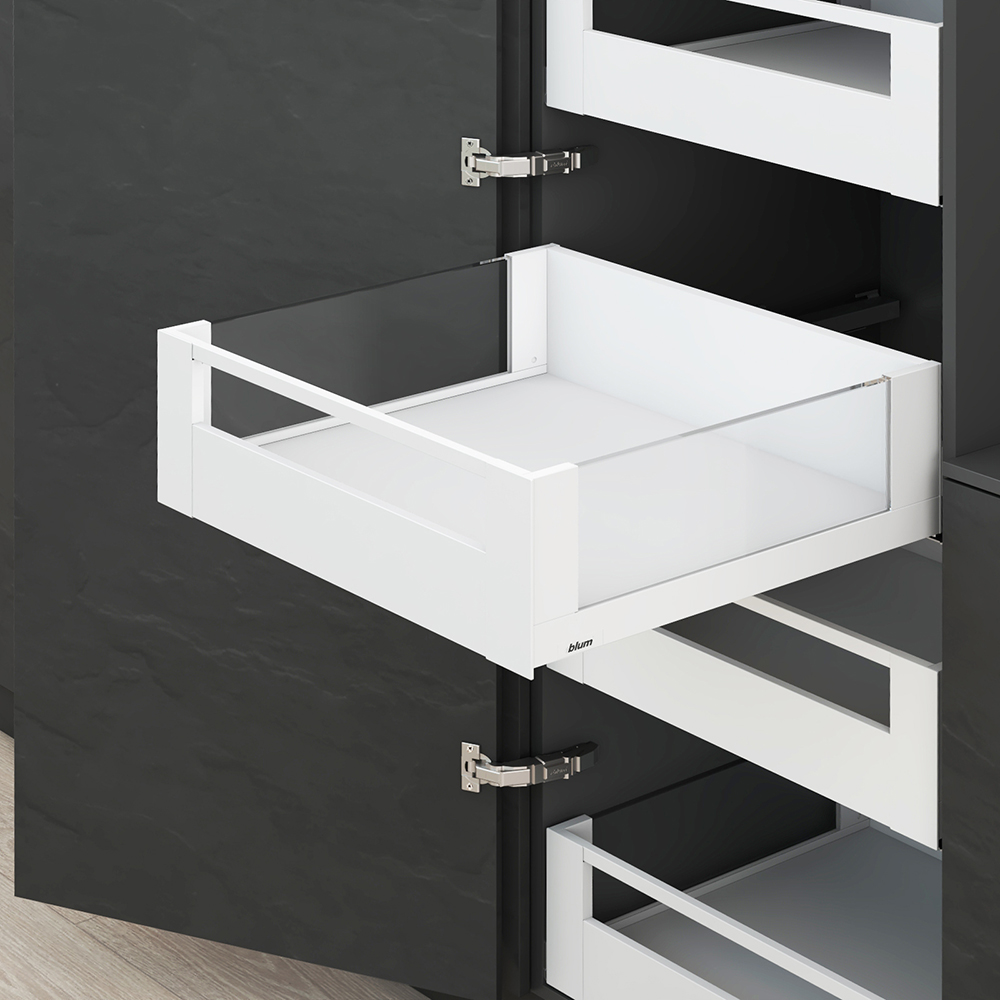 LEGRABOX free, 450 мм, 70 кг, C, передня панель із релінгом, TIP-ON, SW-M (білий шовк) LEGRABOX free, 450 мм, 70 кг, C, передня панель із релінгом, TIP-ON, SW-M (білий шовк)