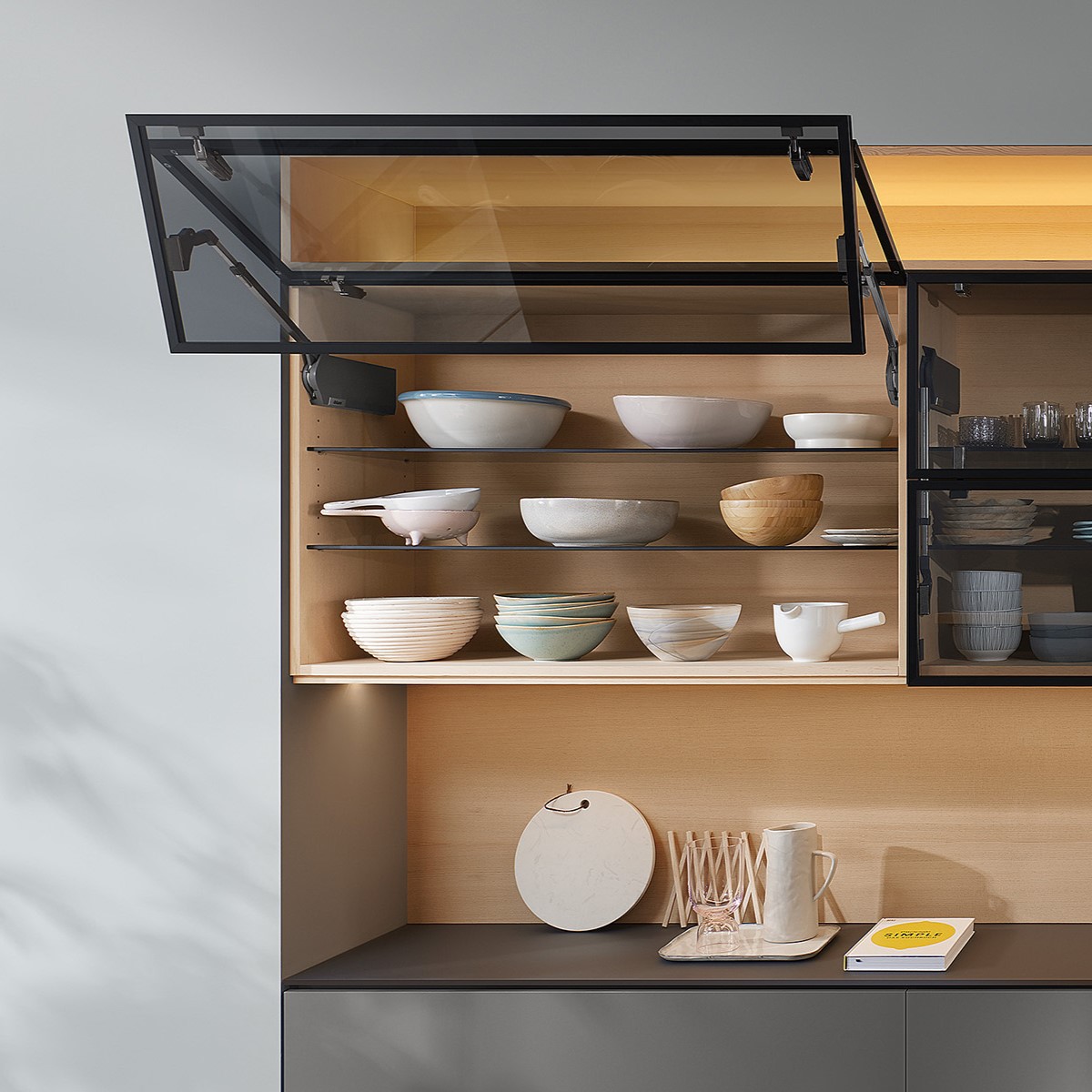 AVENTOS HF, 22F38, 700-900мм, BLUMOTION, TGR (темно-сірий), алюм. рамки AVENTOS HF, 22F38, 700-900мм, BLUMOTION, TGR (темно-сірий), алюм. рамки